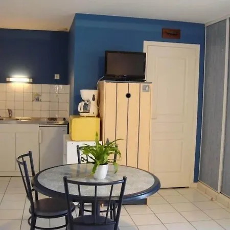 La Jacotiere Alojamento de Acomodação e Pequeno-almoço Pontorson