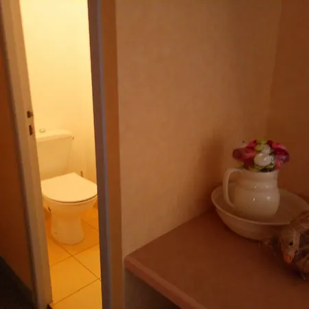 Oda ve Kahvaltı La Jacotiere