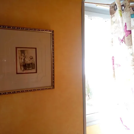 Oda ve Kahvaltı La Jacotiere 3*